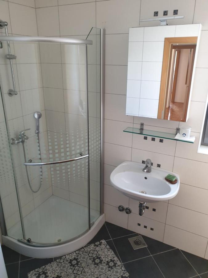 Apartment EMMA Ljubljana - FREE parking, AC, Wifi Bagian luar foto