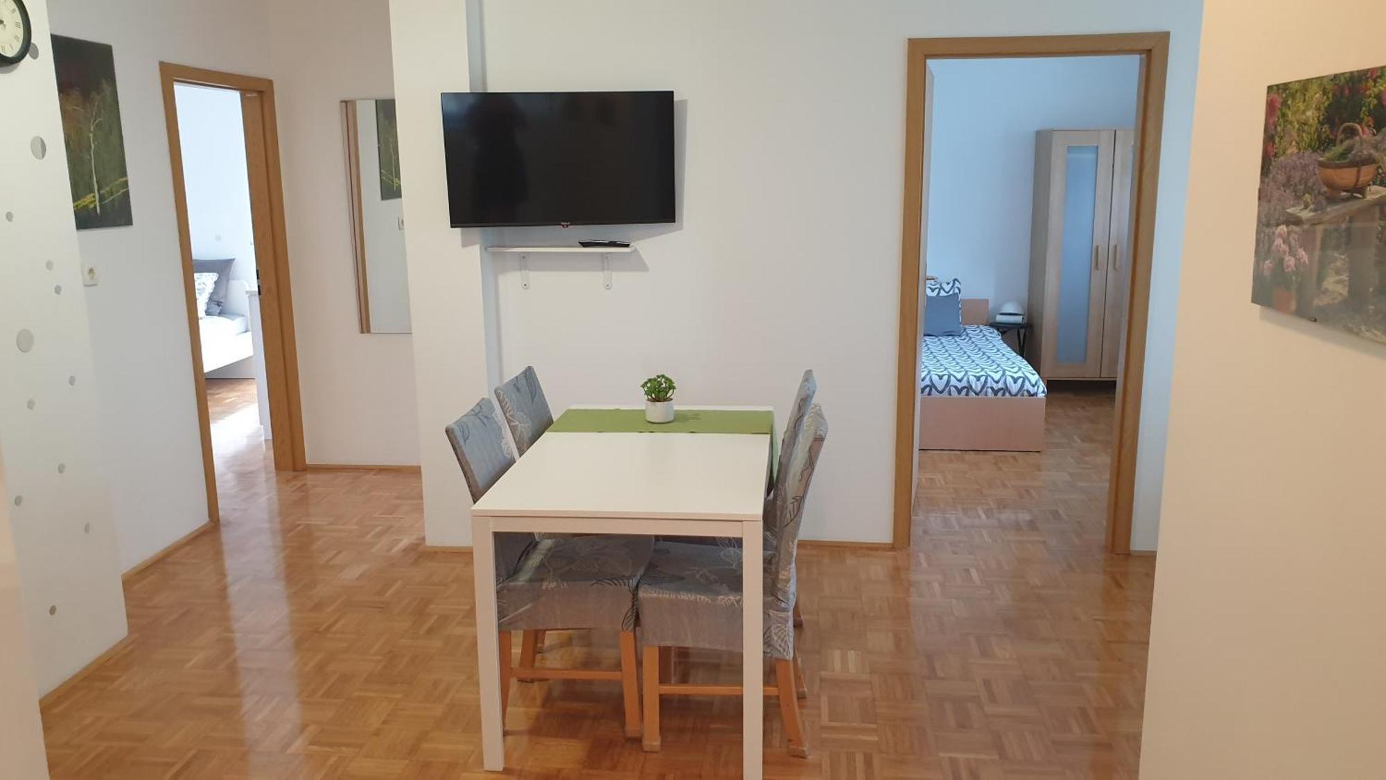 Apartment EMMA Ljubljana - FREE parking, AC, Wifi Ruang foto